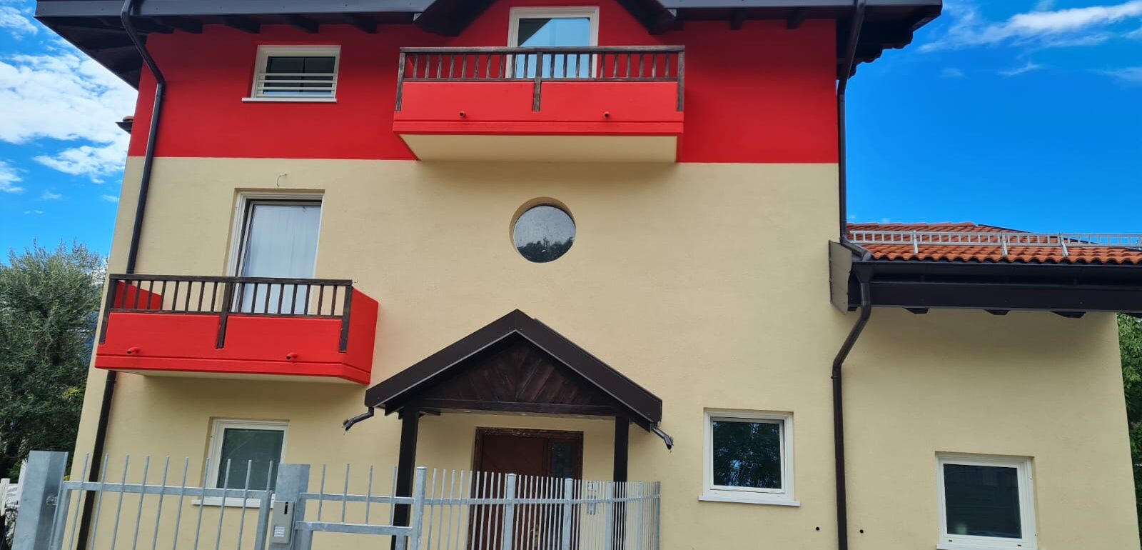 Referenzen 9 Referenzen svg+xml;charset=utf