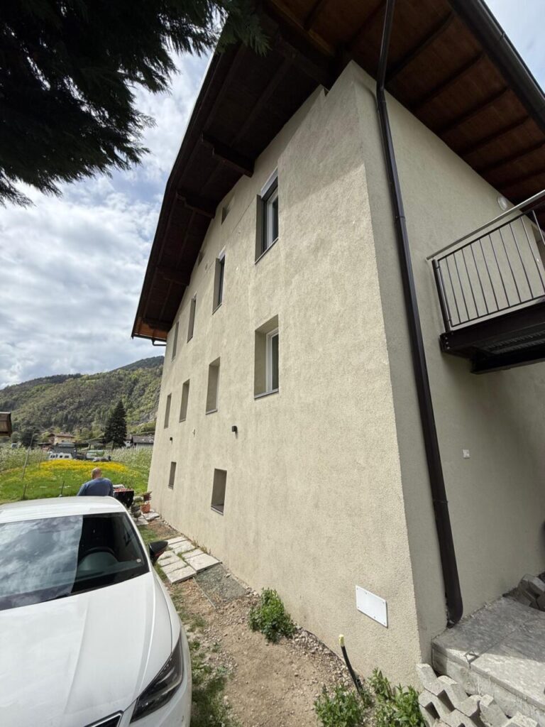 Bonus 110% und Gesamtrenovierung eines Bauernhauses in Brixen. WhatsApp Image 2025 04 24 at 14.11.03 12 copia