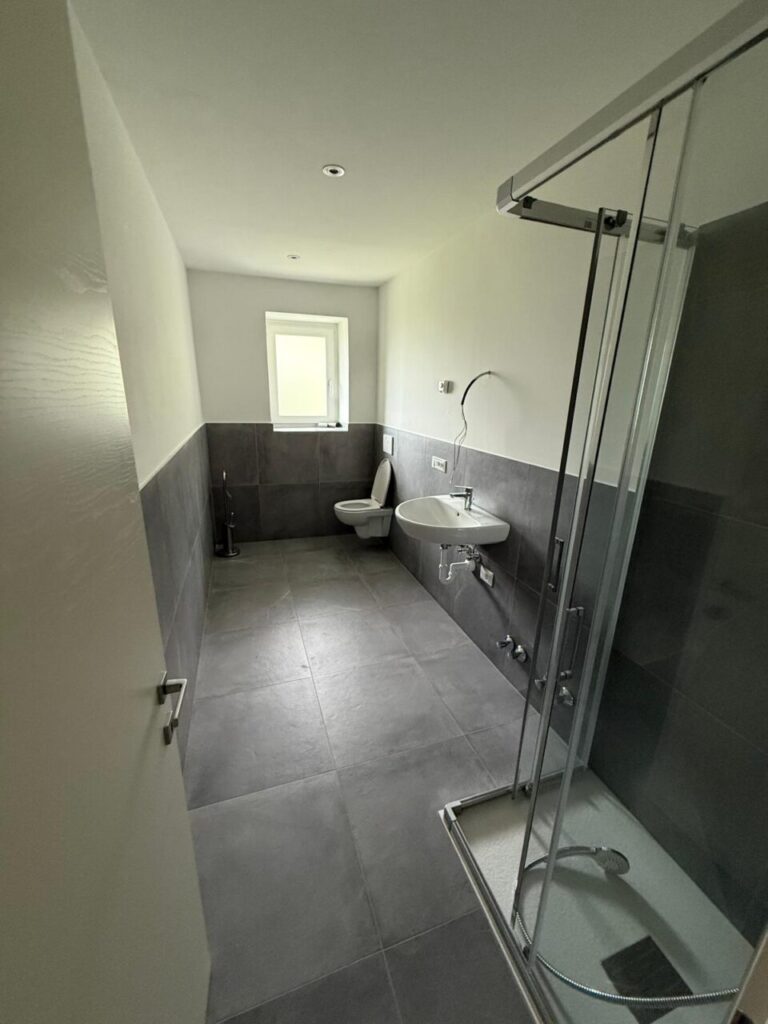 Bonus 110% und Gesamtrenovierung eines Bauernhauses in Brixen. WhatsApp Image 2025 04 24 at 14.11.03 4 copia
